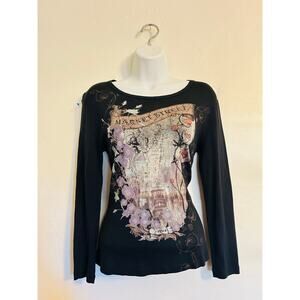 Susie in the city Garden goth long sleeve